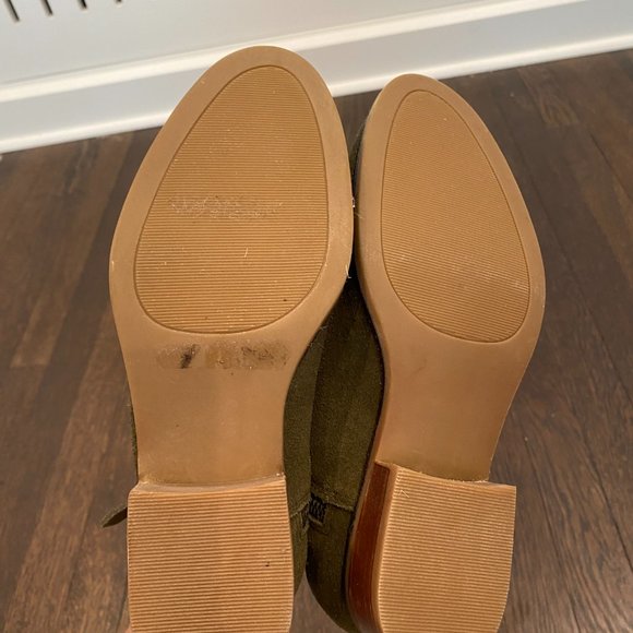 EUC GORGEOUS WOMEN'S STEVE MADDEN OLIVE GREEN ANKLE BOOTS SIZE 7.5M - Picture 4 of 6